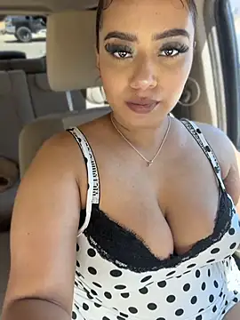 Snapshot of CarmelaAnthony chatting on 07-15-26, 06:57 CarmelaAnthony online show from 07-15-26, 06:57