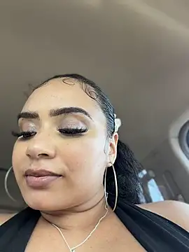 Snapshot of CarmelaAnthony chatting on 07-17-26, 08:46 CarmelaAnthony online show from 07-17-26, 08:46