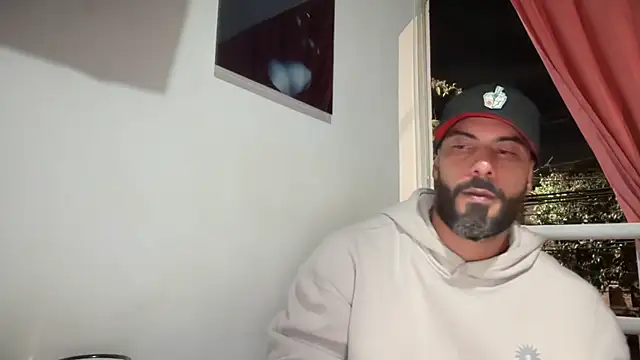 Snapshot of romeolovedark chatting on 11-25-25, 04:56 romeolovedark online show from 11-25-25, 04:56