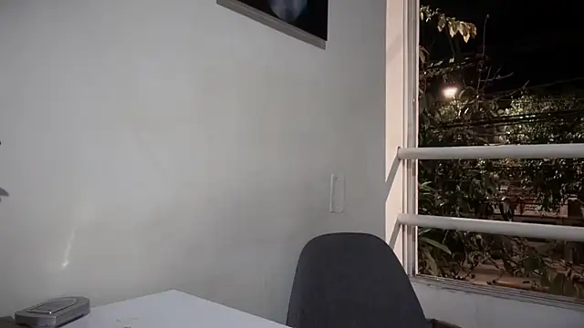 Snapshot of romeolovedark chatting on 11-26-25, 05:52 romeolovedark online show from 11-26-25, 05:52