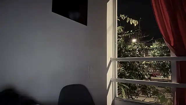 Snapshot of romeolovedark chatting on 12-02-25, 05:35 romeolovedark online show from 12-02-25, 05:35