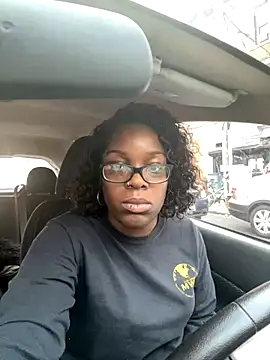 Snapshot of ChocolateBuns101 chatting on 12-03-24, 12:49 ChocolateBuns101 online show from 12-03-24, 12:49