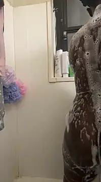 Snapshot of ChocolateBuns101 chatting on 01-15-25, 02:06 ChocolateBuns101 online show from 01-15-25, 02:06