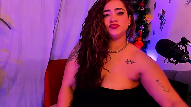 HannaMiillsxh online show from 04-09-26, 01:38