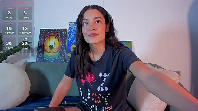 TIFFANYRUSSO online show from 10-24-25, 03:58