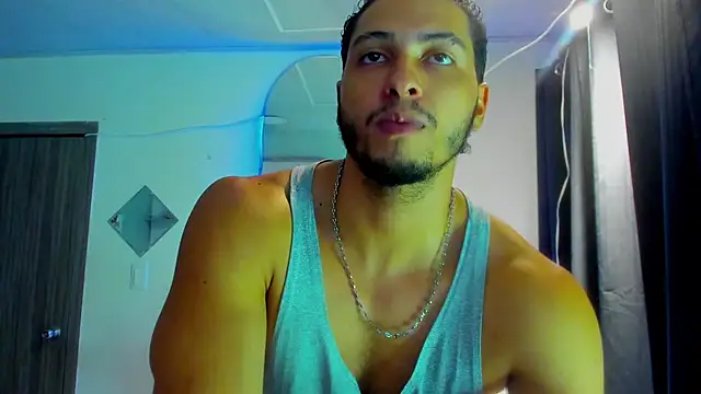 Snapshot of Kris_Khalifa69 chatting on 06-11-26, 03:59 Kris Khalifa69 online show from 06-11-26, 03:59