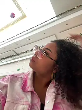 420Geminis online show from 12-18-24, 05:10