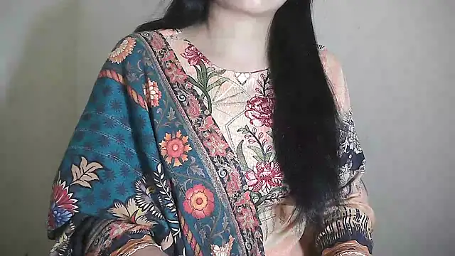 Chanchal--Navya online show from 02-06-25, 01:43