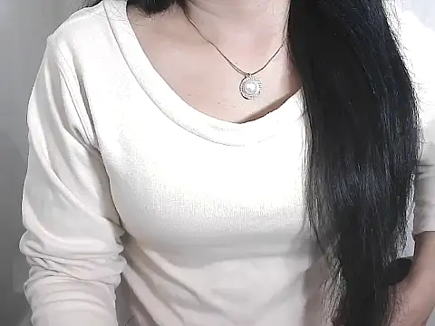 Chanchal--Navya online show from 12-20-25, 06:04