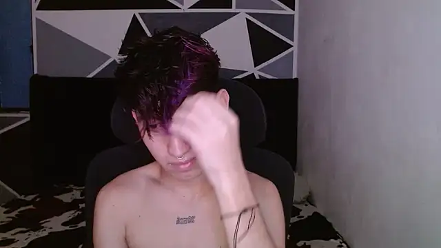 littlextreme online show from 12-17-24, 02:55