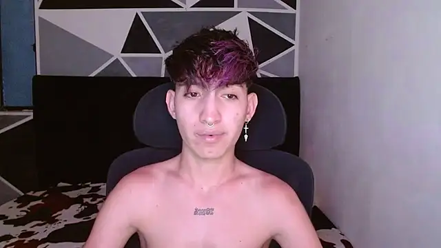 littlextreme online show from 12-20-24, 04:53