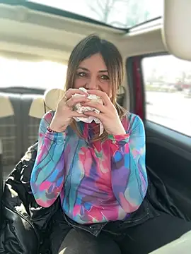 Snapshot of DaisyVibesss chatting on 02-04-25, 10:54 DaisyVibesss online show from 02-04-25, 10:54