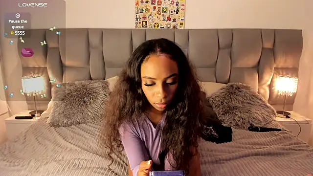 Snapshot of Nickytouse chatting on 02-20-25, 03:23 Nickytouse online show from 02-20-25, 03:23