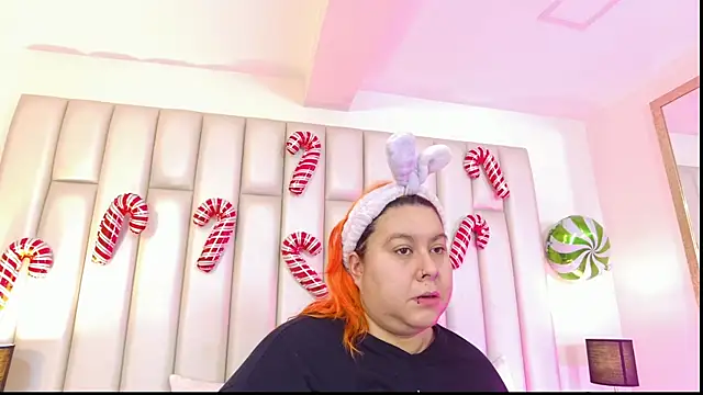 aandreaperez online show from 12-18-25, 11:38