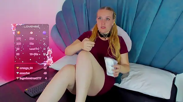 EmilySumer online show from 07-05-26, 05:20