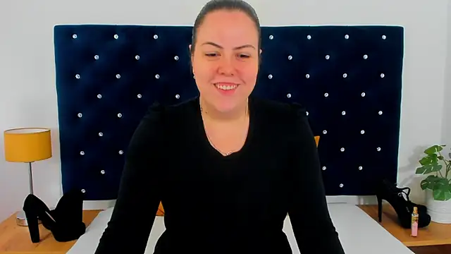 EvaLick online show from 05-15-26, 06:42