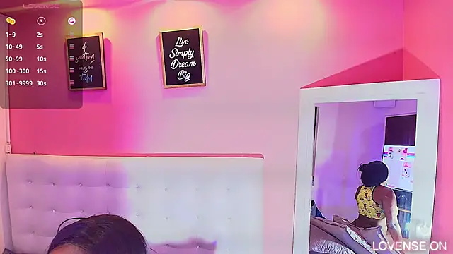 Snapshot of hornyhousekeeper_ chatting on 03-21-25, 01:01 hornyhousekeeper  online show from 03-21-25, 01:01