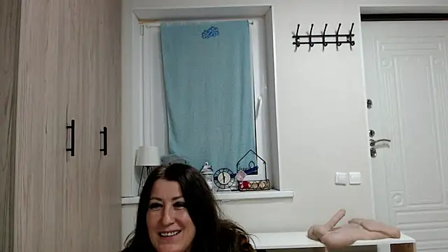 increible della online show from 05-27-26, 06:27