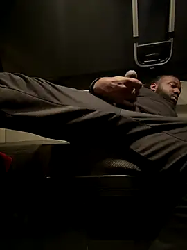 waakenda online show from 11-25-25, 12:10