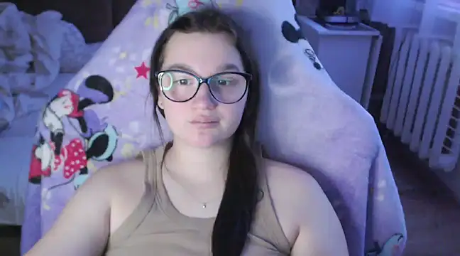 Snapshot of Amy_Mur_ chatting on 12-06-24, 08:05 Amy Mur online show from 12-06-24, 08:05
