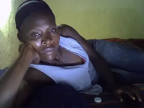 Snapshot of cute-shamza chatting on 10-27-25, 05:50 cute-shamza online show from 10-27-25, 05:50