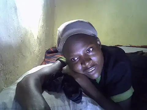 Snapshot of cute-shamza chatting on 11-08-25, 01:39 cute-shamza online show from 11-08-25, 01:39