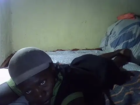 Snapshot of cute-shamza chatting on 11-23-25, 04:23 cute-shamza online show from 11-23-25, 04:23