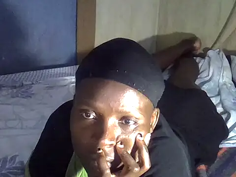 Snapshot of cute-shamza chatting on 12-03-25, 05:44 cute-shamza online show from 12-03-25, 05:44