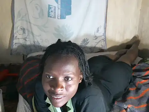 Snapshot of cute-shamza chatting on 12-14-25, 01:55 cute-shamza online show from 12-14-25, 01:55