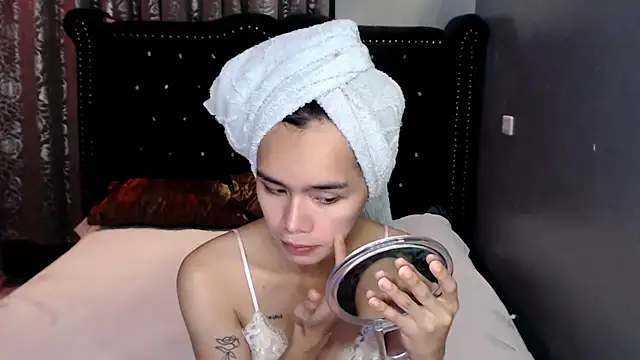 shecutie69 online show from 09-19-25, 04:40