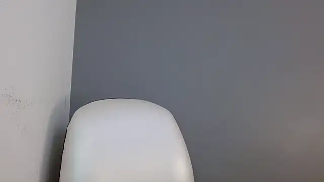 keiila  online show from 04-25-26, 08:39