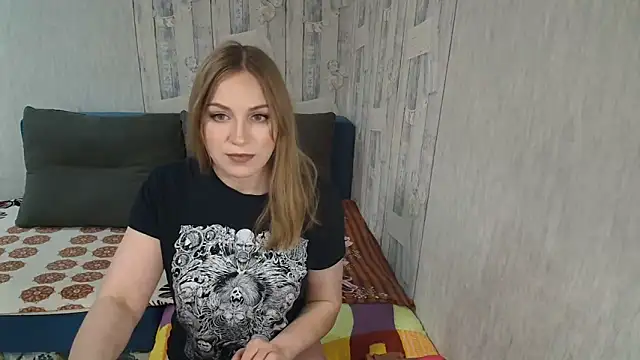 Pilly green  online show from 02-05-26, 05:56