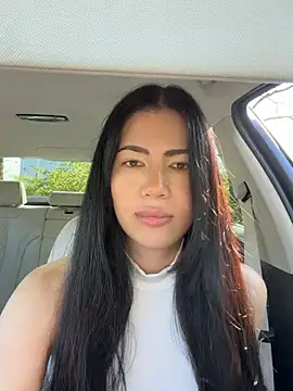 clairewntr online show from 04-22-26, 03:13