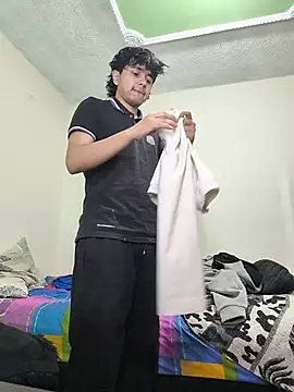 Snapshot of cody_johson chatting on 08-03-26, 01:26 cody johson online show from 08-03-26, 01:26