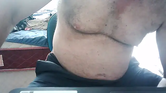 eduar570 online show from 12-19-25, 02:46