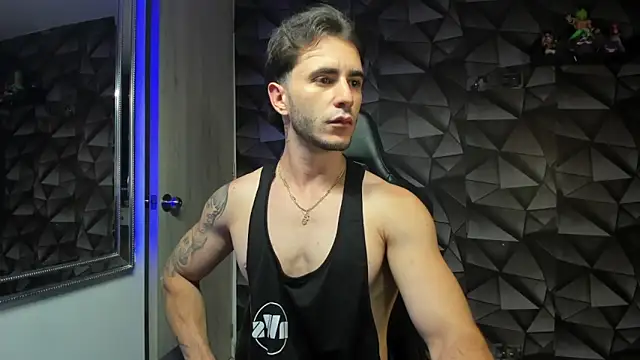 Latino stud4u online show from 03-14-25, 12:32