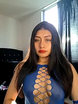 Snapshot of _Danna chatting on 12-02-24, 11:45 Danna online show from 12-02-24, 11:45