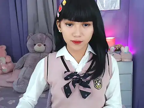 Snapshot of urlovelyfreya chatting on 11-10-25, 05:12 urlovelyfreya online show from 11-10-25, 05:12