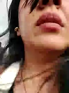 Snapshot of aisha_latina chatting on 12-11-24, 09:01 aisha latina online show from 12-11-24, 09:01