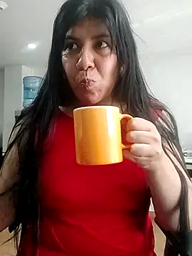 aisha latina online show from 04-23-26, 03:03