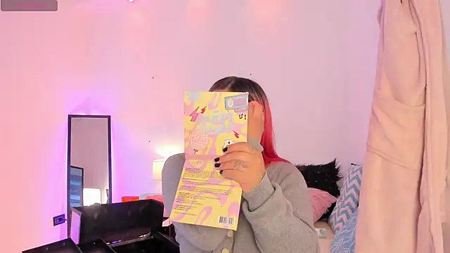 SophieRossi online show from 11-08-25, 03:39