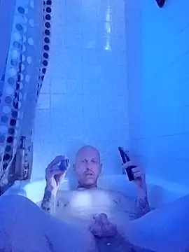 Snapshot of CAMINCHANCE chatting on 09-09-25, 10:42 CAMINCHANCE online show from 09-09-25, 10:42