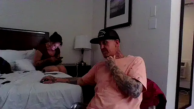 CAMINCHANCE online show from 04-16-26, 03:18