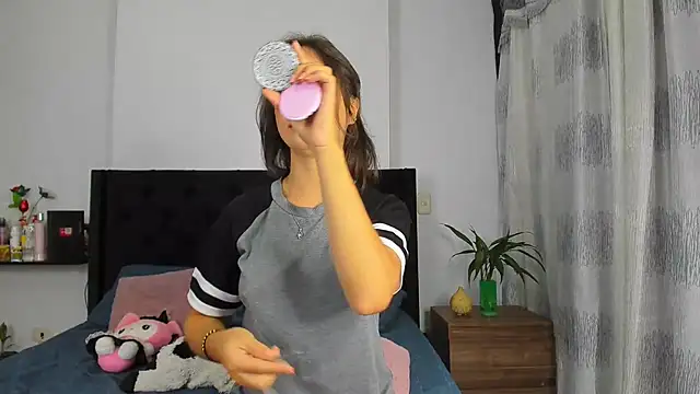 Snapshot of AndreaStivens chatting on 09-25-25, 11:14 AndreaStivens online show from 09-25-25, 11:14