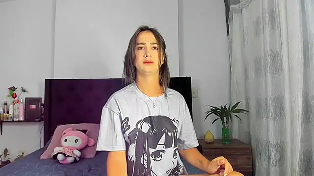 Snapshot of AndreaStivens chatting on 10-02-25, 10:22 AndreaStivens online show from 10-02-25, 10:22