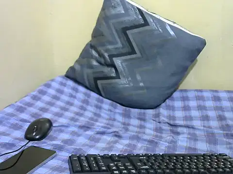 castistee online show from 11-03-25, 05:25