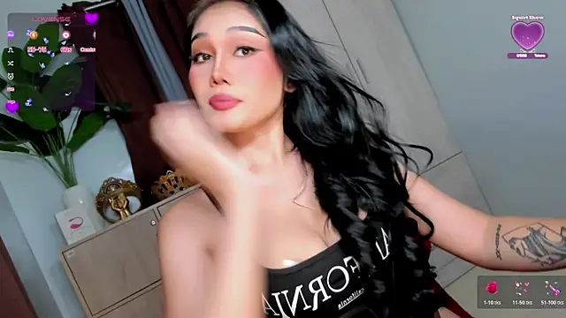 Snapshot of Icon1c_LiLy chatting on 06-01-26, 11:12 Icon1c LiLy online show from 06-01-26, 11:12