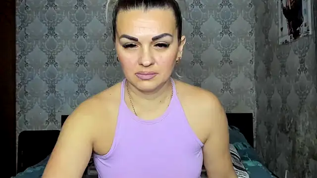 NicoletMoore online show from 01-09-26, 08:32