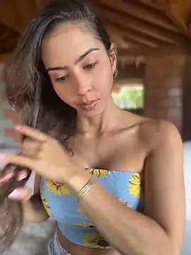 RouseColins online show from 04-25-26, 06:16