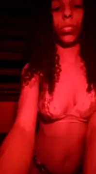 Snapshot of KatyNasty chatting on 01-01-25, 12:11 KatyNasty online show from 01-01-25, 12:11